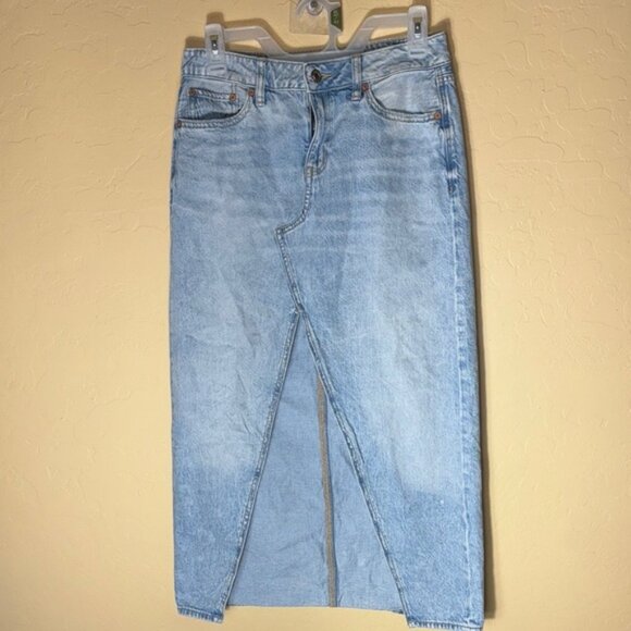 American eagle Light Blue Denim Skirt - Picture 1 of 8
